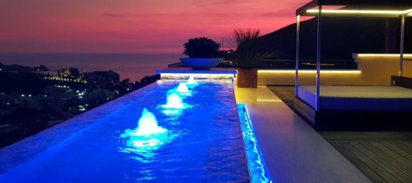 2 bedrooms Apartment in Budva, Montenegro No. 137 2