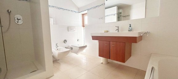 3-salle Appartement à Stuttgart, Germany No. 33448 34