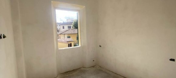 3 bedrooms Apartment in Florence, Italy No. 376282 14