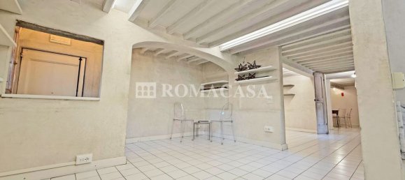 3 rooms Apartment in Florence, Italy No. 122581 8