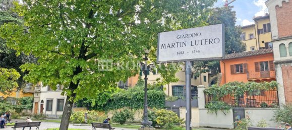 3 rooms Apartment in Florence, Italy No. 122581 6