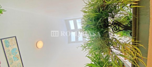 3 rooms Apartment in Florence, Italy No. 122581 4