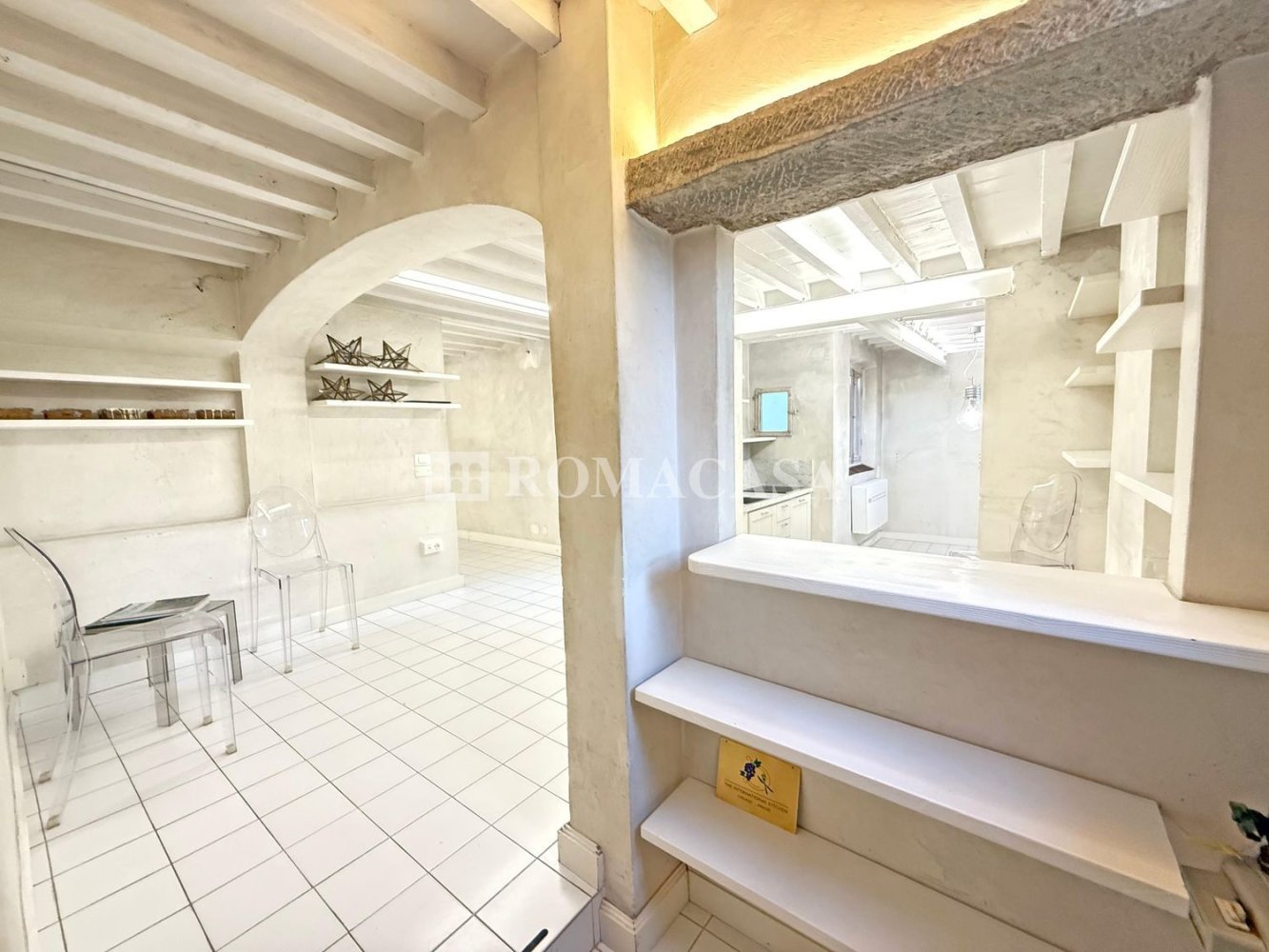 3 rooms Apartment in Florence, Italy No. 122581