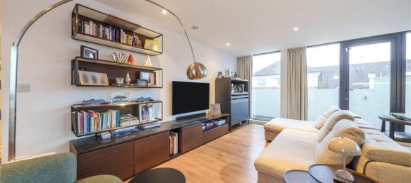 2 bedrooms Penthouse in London, United Kingdom No. 12191 6