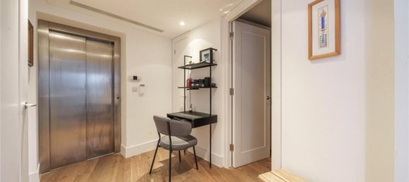 2 bedrooms Penthouse in London, United Kingdom No. 12191 8