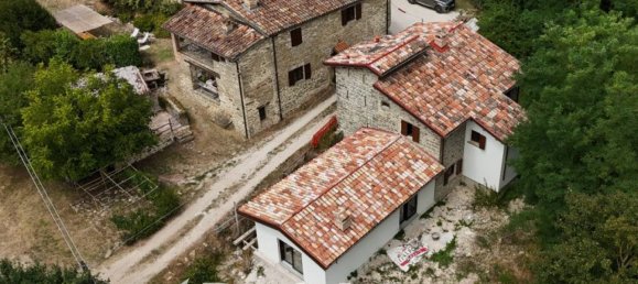 2 bedrooms Villa in Apecchio, Italy No. 313544 4