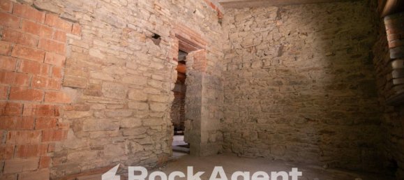 2 bedrooms Villa in Apecchio, Italy No. 313544 7