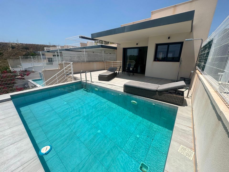 Villa T5 em San Miguel de Salinas, Spain N.º 176121