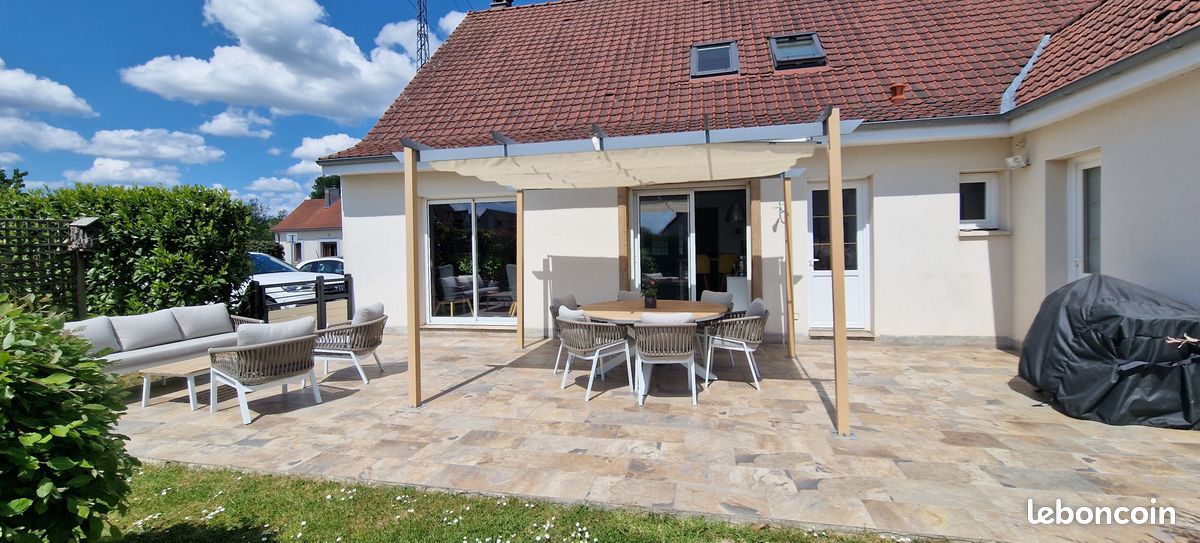 Casa de 4 dormitorios en Sorrus, France No. 362419