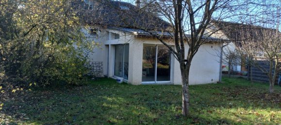 Casa de 3 dormitorios en Amilly, France No. 71102 8