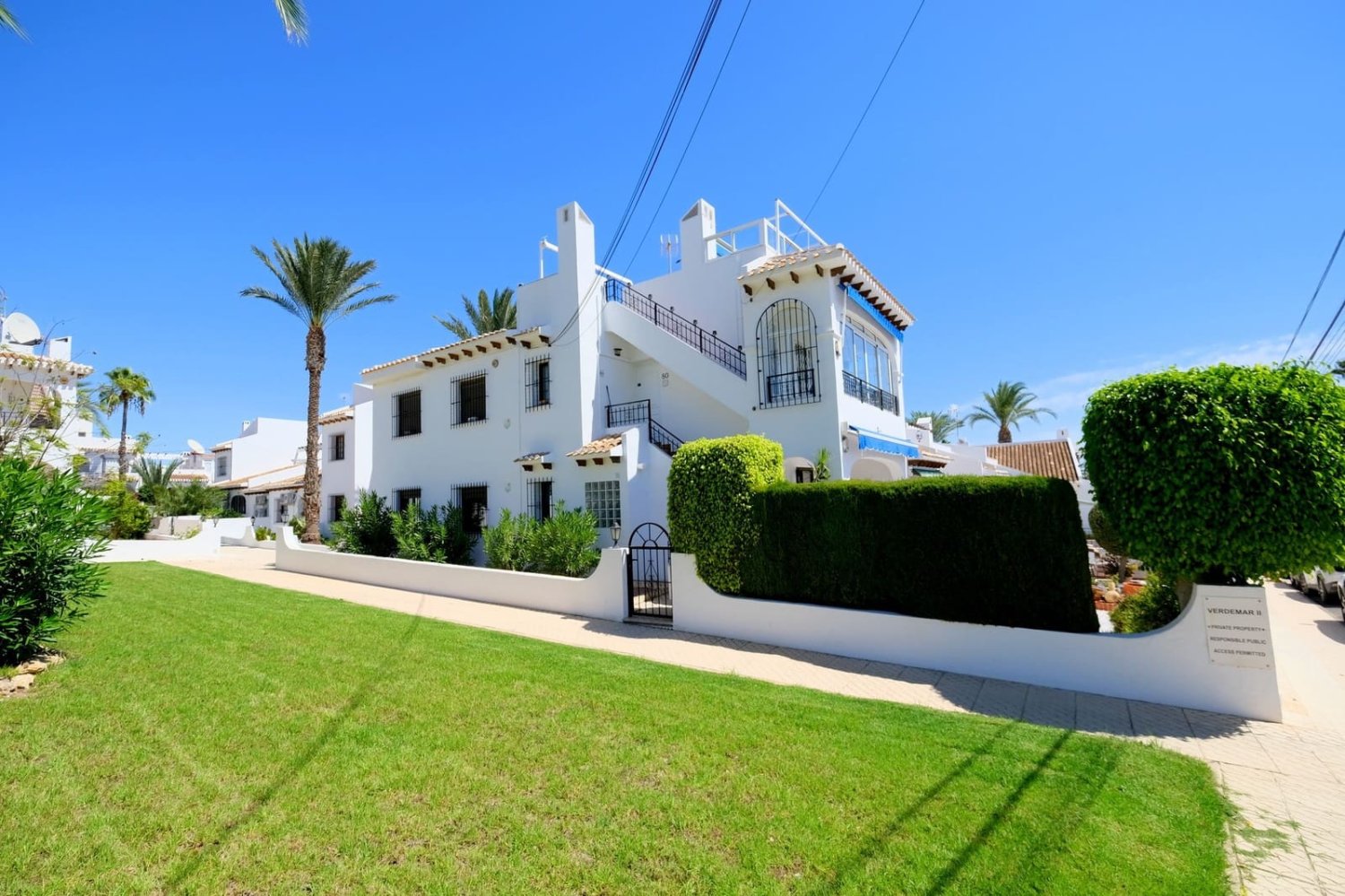 2 bedrooms Apartment in Alicante, Spain No. 221447