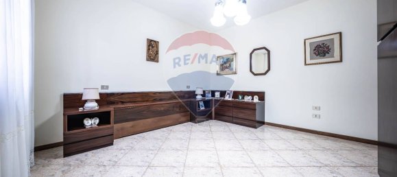 5 غرف نوم فيلا في Ferrara, Italy رقم 341432 15