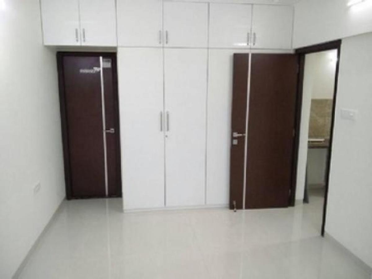 3 bedrooms House in Mumbai, India No. 59642