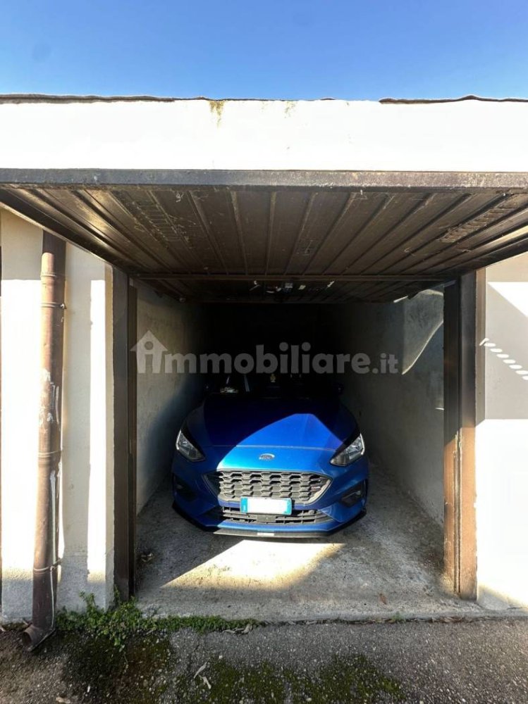 36m² Garage in Bra, Italy No. 215911
