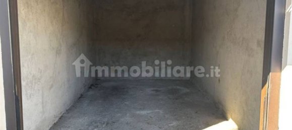 Гараж 36м² в Бра, Италия № 215911 5