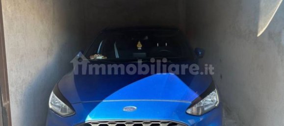 Гараж 36м² в Бра, Италия № 215911 2