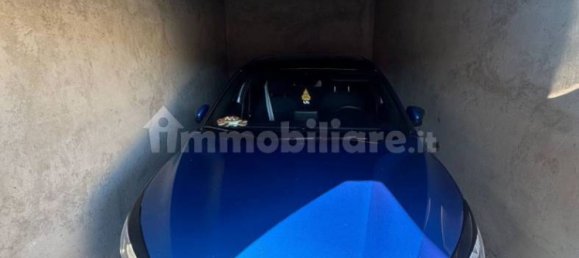 Гараж 36м² в Бра, Италия № 215911 4