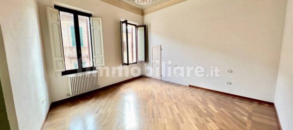 Квартира с 5 спальнями в Фабриано, Италия № 166763 21