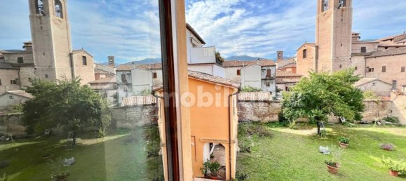 Квартира с 5 спальнями в Фабриано, Италия № 166763 45