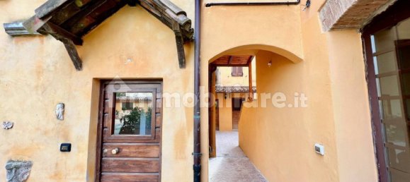 Квартира с 5 спальнями в Фабриано, Италия № 166763 14