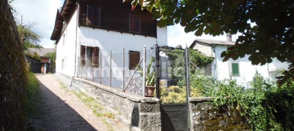 2 bedrooms Apartment in Pievepelago, Italy No. 206911 5