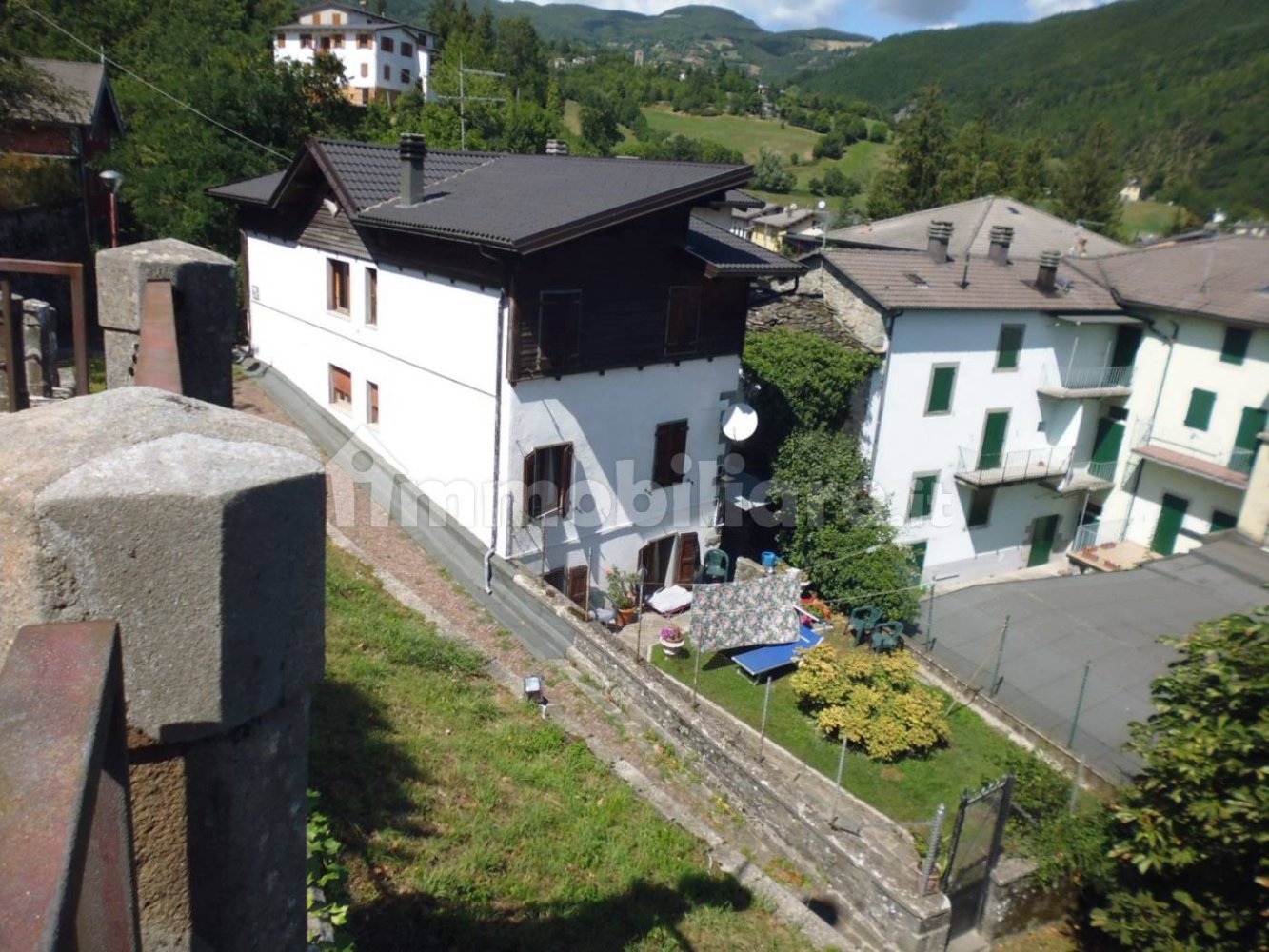 2 bedrooms Apartment in Pievepelago, Italy No. 206911