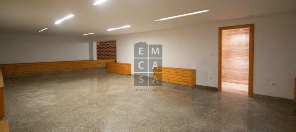 9 bedrooms House in Oliveira de Azemeis, Portugal No. 72030 22