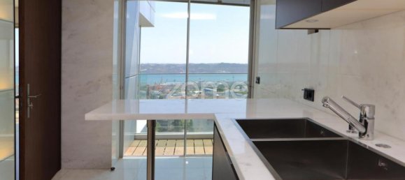 4 bedrooms Apartment in Lisbon, Portugal No. 80810 21