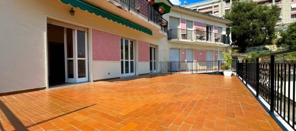 2 bedrooms Apartment in Varazze, Italy No. 294198 5