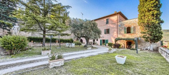 16-Zimmer Villa in Spello, Italy, Nr. 68992 2