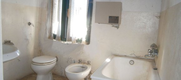 5 rooms House in Mortara, Italy No. 160997 8