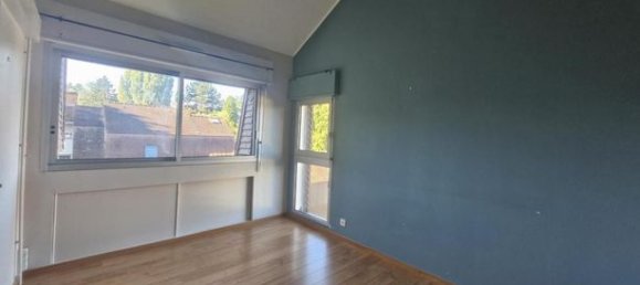 3 bedrooms Apartment in Evreux, France No. 357355 4