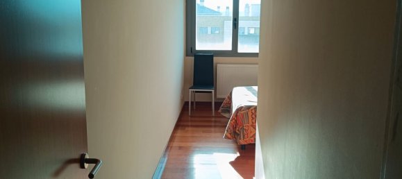 3 bedrooms Apartment in Logrono, Spain No. 141377 35