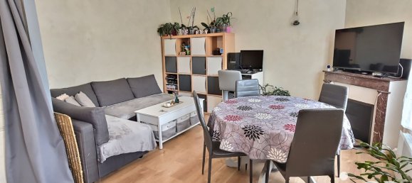 Casa de 3 dormitorios en Le Charme, France No. 326890 2