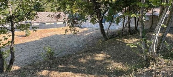 Земельный участок 692м² в Динь-ле-Бен, Франция № 304415 4