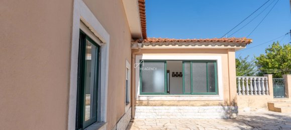 3 Schlafzimmer Villa in Cascais, Portugal, Nr. 222282 11