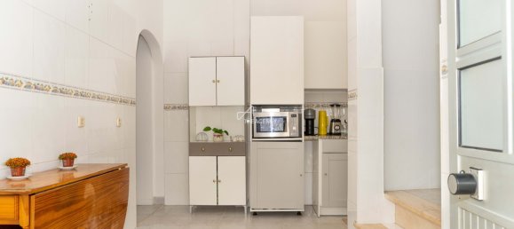 3 Schlafzimmer Villa in Cascais, Portugal, Nr. 222282 2