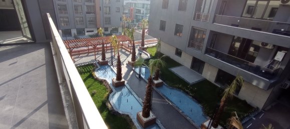 Apartment 4+1 in Beylikduezue, Turkey No. 14213 14