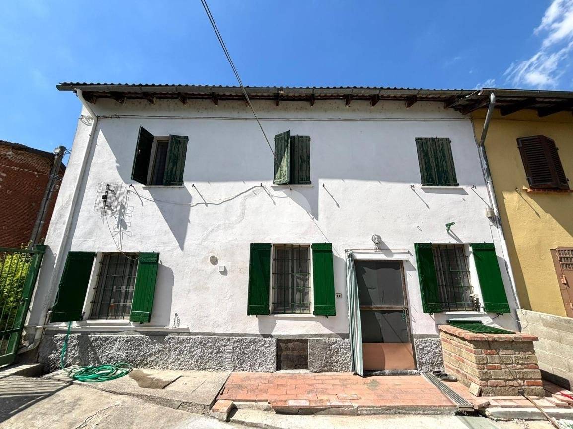 3 Schlafzimmer Haus in Penango, Italy, Nr. 264986