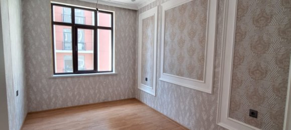 Apartamento de 3 dormitorios en Baku, Azerbaijan No. 1895 2