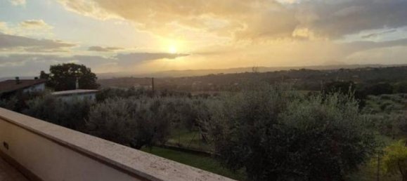 Вилла с 7 комнатами в Фара ин Сабина, Италия № 107531 18