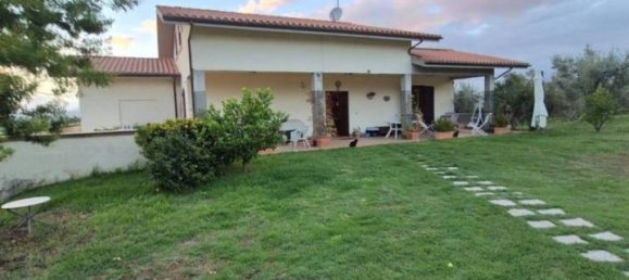 Вилла с 7 комнатами в Фара ин Сабина, Италия № 107531 20