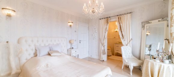 4 Schlafzimmer Villa in Tourrettes-sur-Loup, France, Nr. 33 14