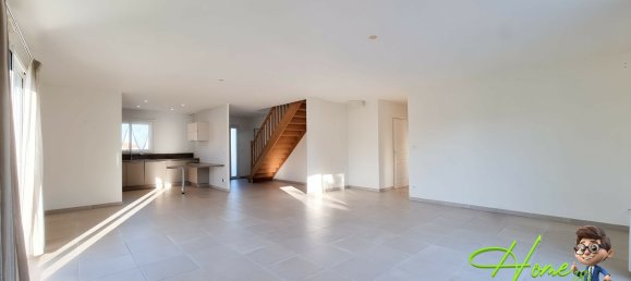 Casa de 3 dormitorios en Saint-Doulchard, France No. 47034 2