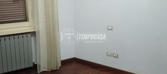 3 rooms Apartment in Matelica, Italy No. 4678 9