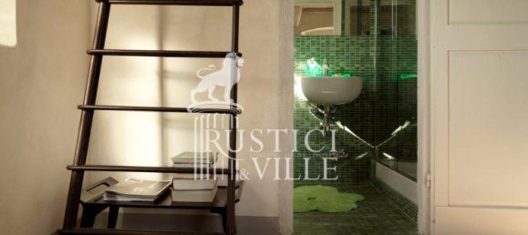 4 غرف نوم منزل في Pisa, Italy رقم 196574 10