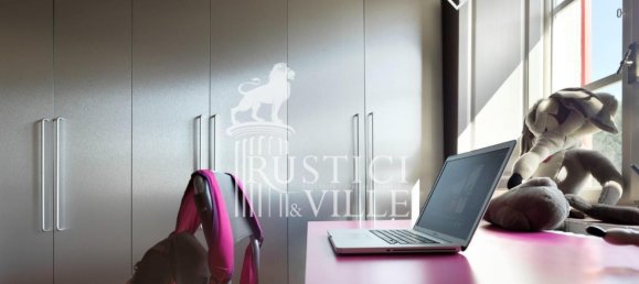 4 غرف نوم منزل في Pisa, Italy رقم 196574 36