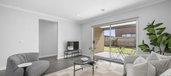 4 bedrooms House in Wyndham Vale, Australia No. 79 5