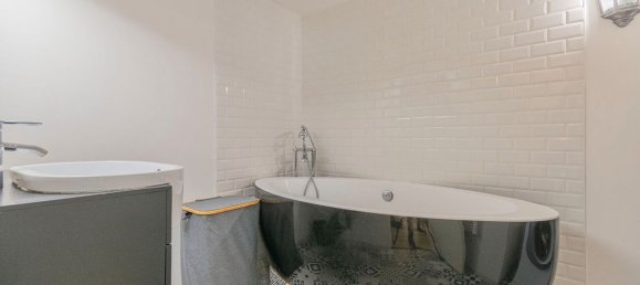 3 bedrooms Duplex in Bordeaux, France No. 340952 4