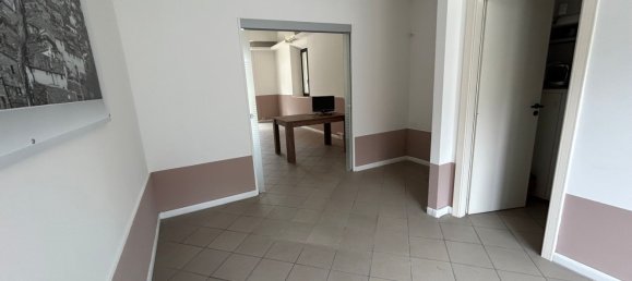 Studio in Perugia, Italy No. 277391 7